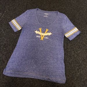 old navy t shirt